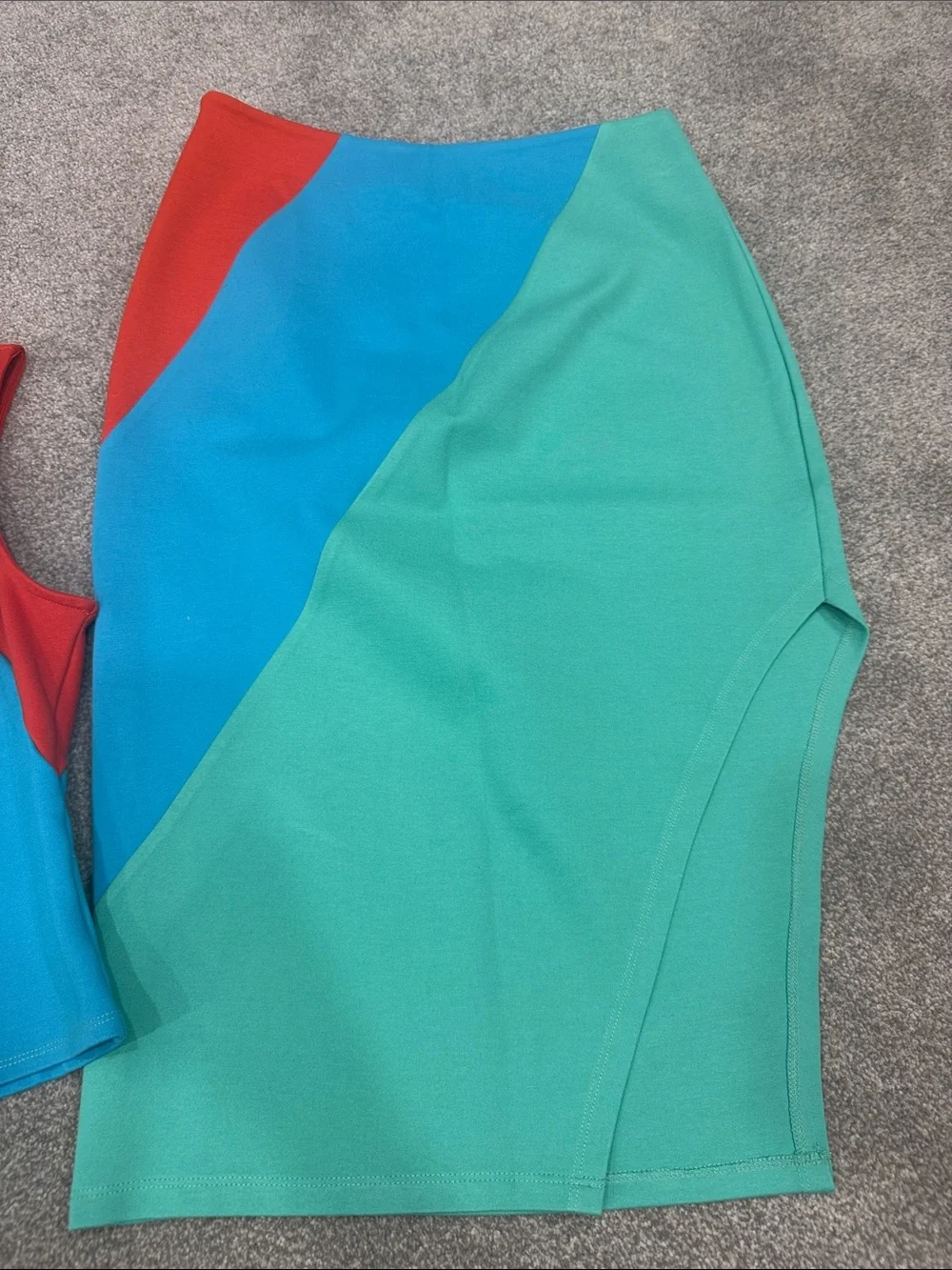 STAUD Colorblock matching Set in Teal, Turquoise & Red